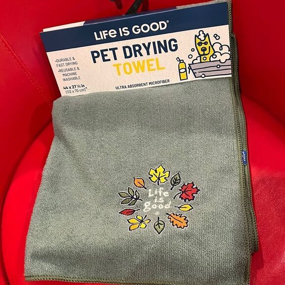 NWT Life is Good pet drying towel - Picture 1 of 3